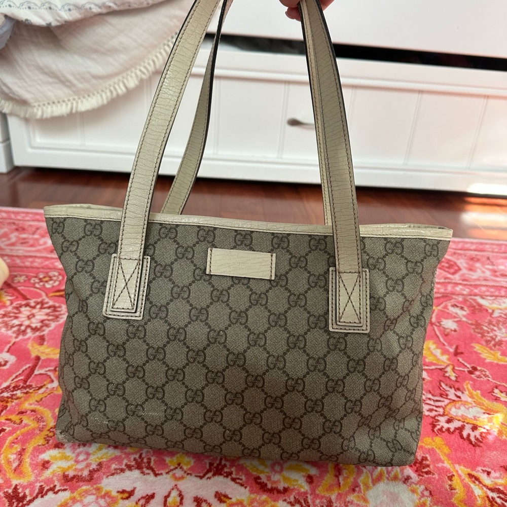 Gucci GG Supreme Joy Tote